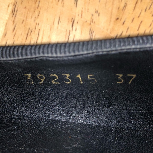 STELLA MCCARTNEY Vegan Patent Leather Chain-Link Accents Loafers. Size 6. - Picture 11 of 12